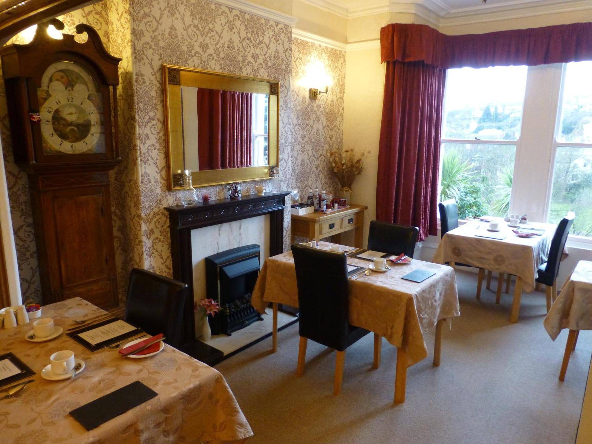 Bryn Derwen Guest House Conwy Ngoại thất bức ảnh